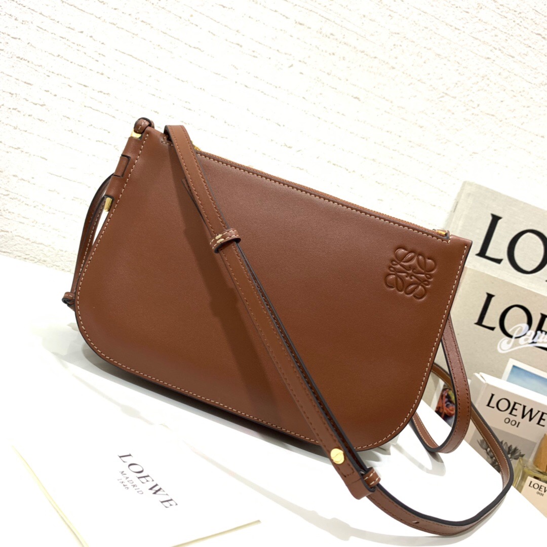 loewe gate double zip